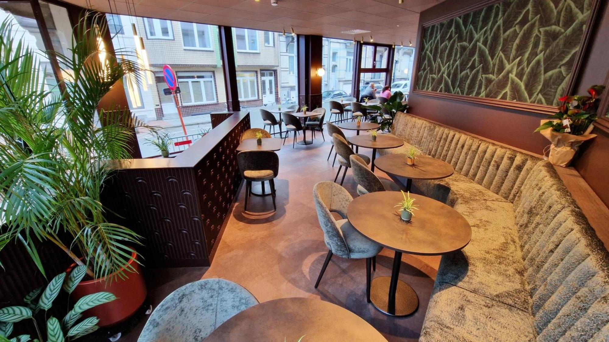 Hotel Tropicana Blankenberge Buitenkant foto