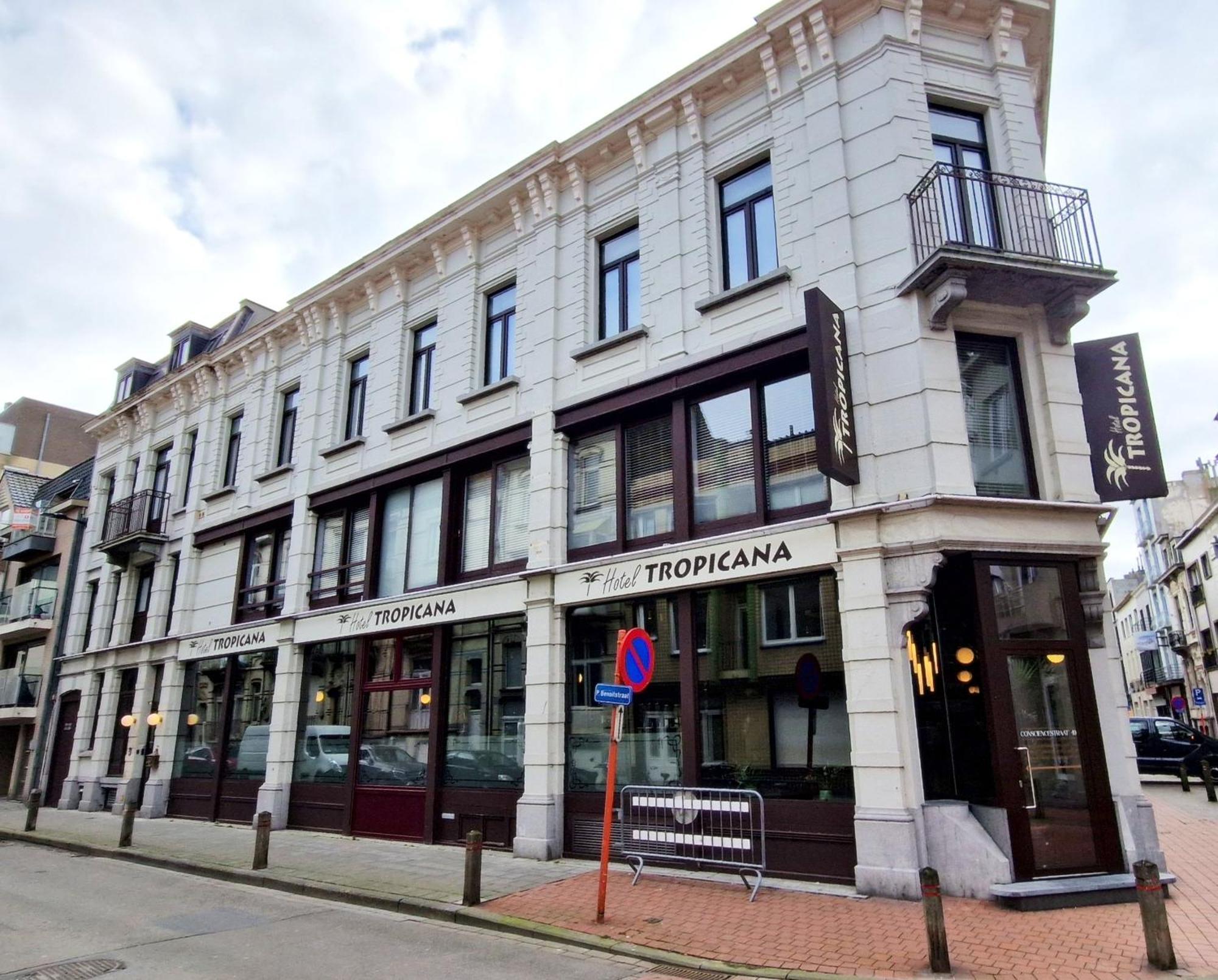 Hotel Tropicana Blankenberge Buitenkant foto