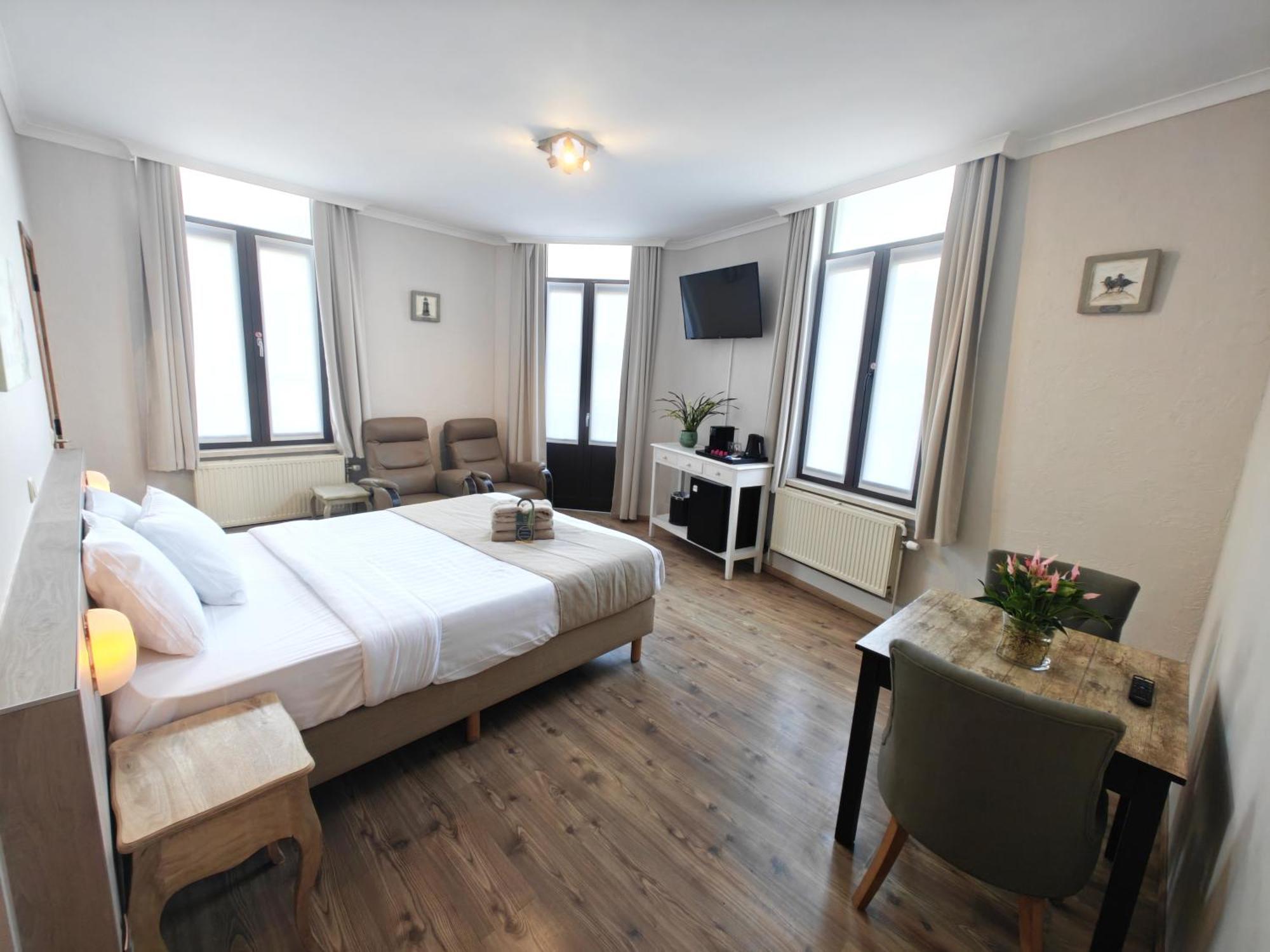 Hotel Tropicana Blankenberge Buitenkant foto